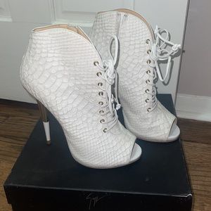 Giuseppe Booties